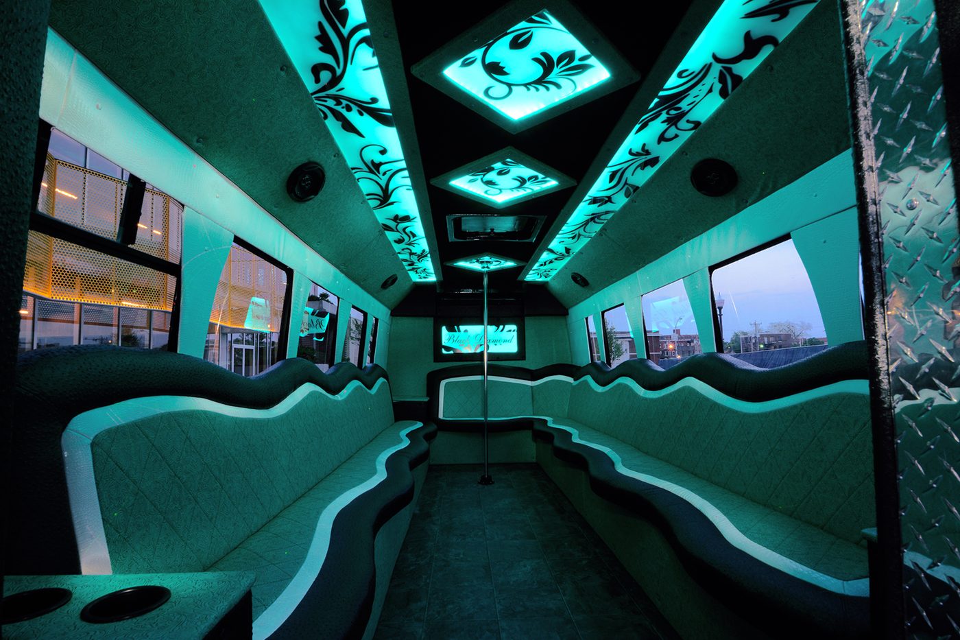 Medium party bus, interior
