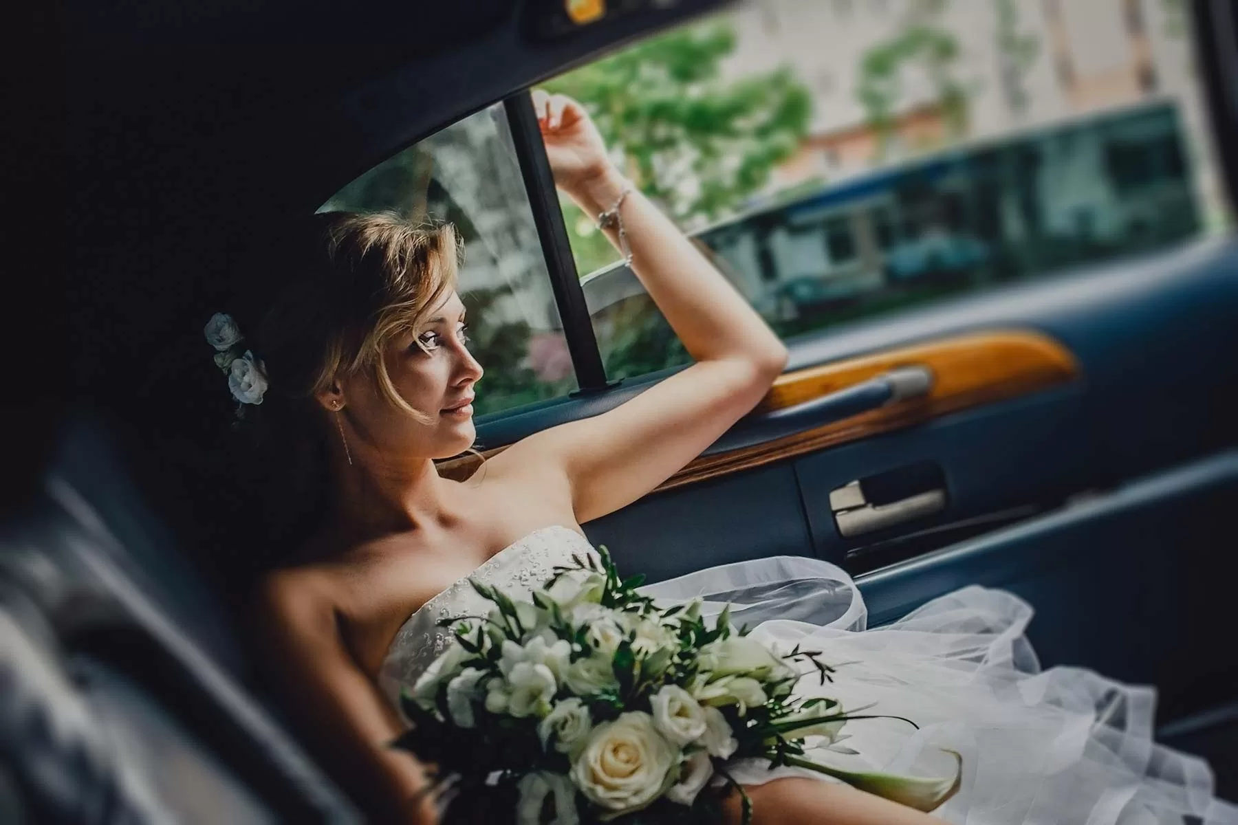 Weddings — Black Diamond Limo & Party Bus, OKC — photo 8
