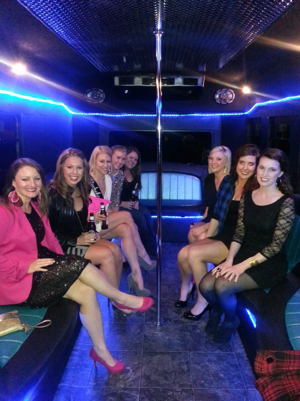 20 Passenger Party Bus rental in Oklahoma City — photo 14