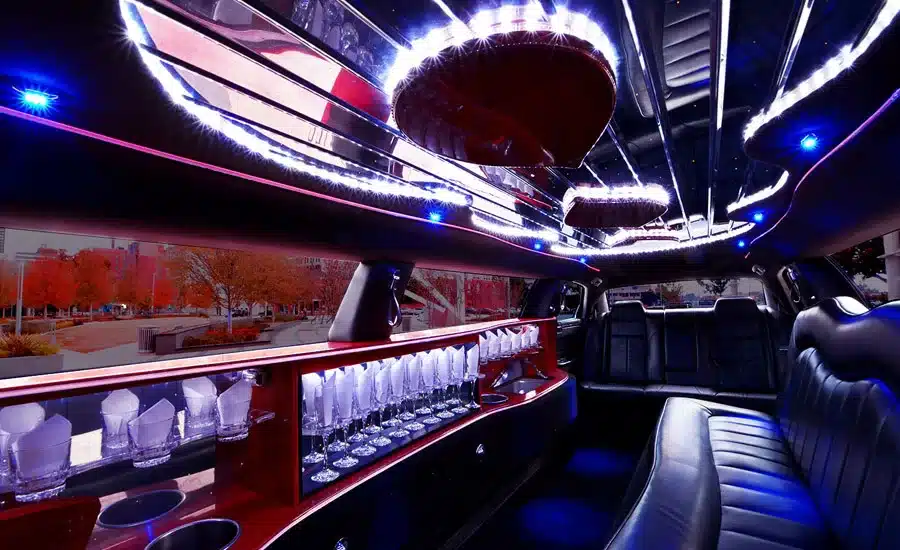 10 Passenger Stretch Limo — Black Diamond Limo & Party Bus, Oklahoma City