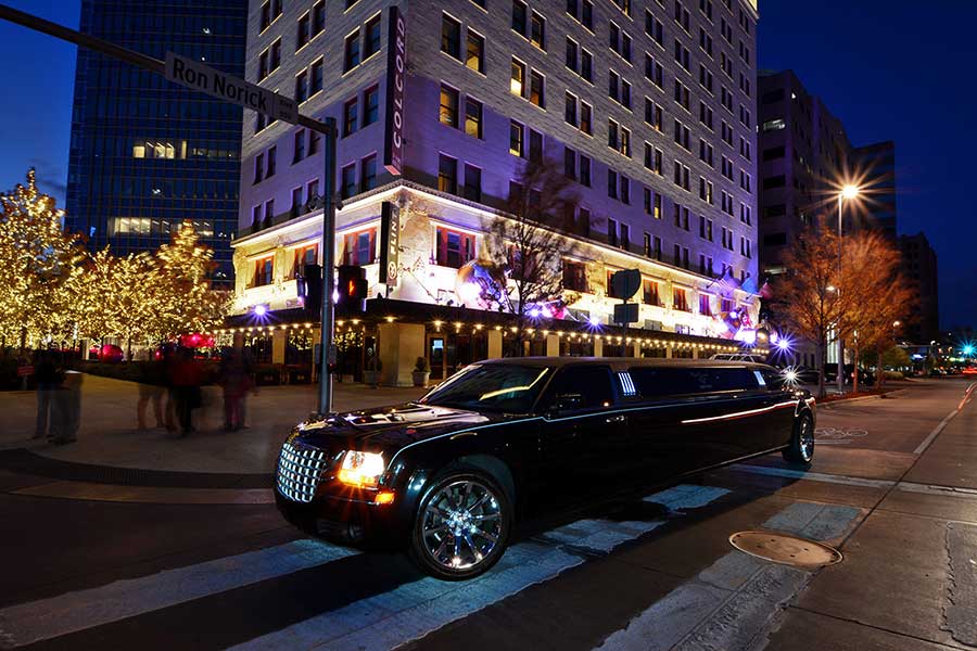 10 Passenger Stretch Limo — Black Diamond Limo & Party Bus, Oklahoma City