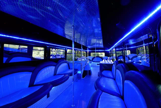 40 Passenger Double Decker Party Bus - Party Bus OKC - Black Diamond ...